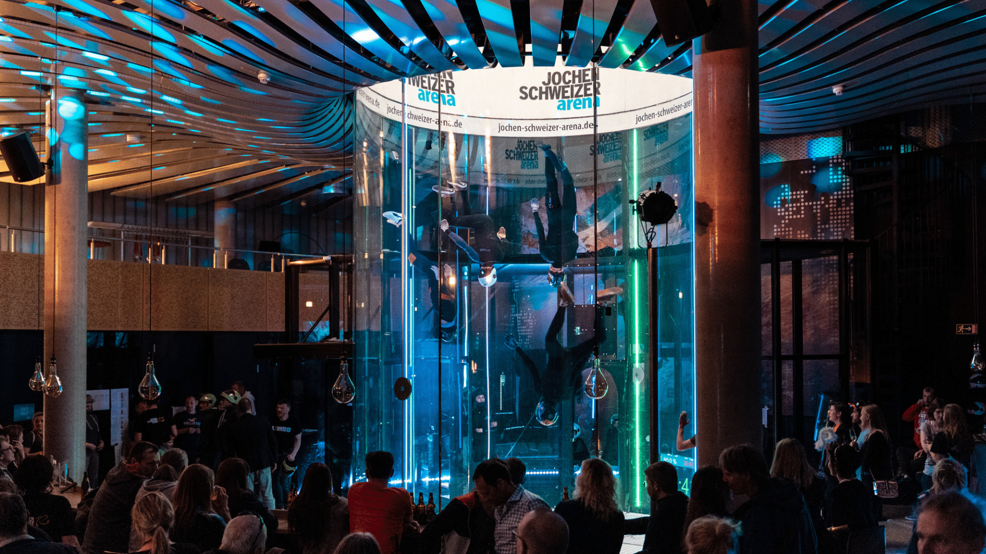 Jochen Schweizer Arena Windkanal bei der Deutschen Indoor Skydiving Meisterschaft