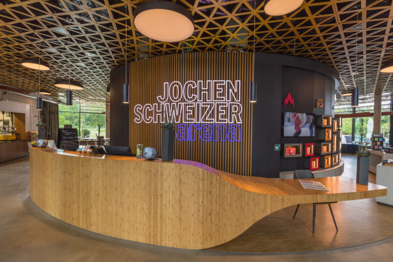 Startseite 18 RS2247__O2A5491_byMartinRied-scr.jpg