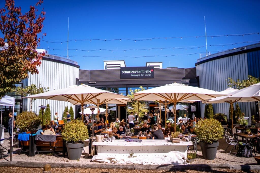 Sommerfest in der Jochen Schweizer Arena